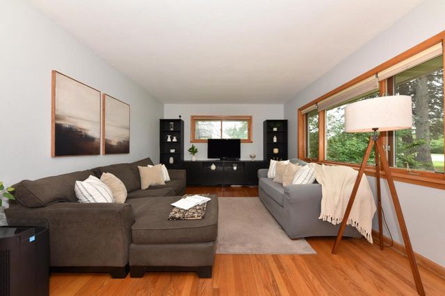 W156N8028 Pilgrim ROAD, Menomonee Falls, WI 53051