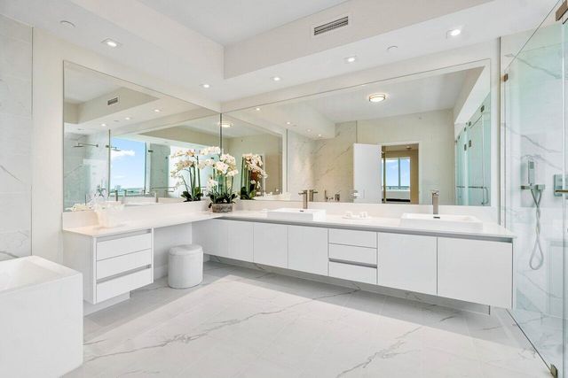 3100 N Ocean Drive 1505p, Singer Island, FL 33404