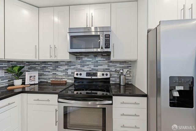 580 Pointe Pacific 4, Daly City, CA 94014