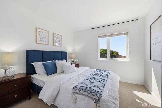 580 Pointe Pacific 4, Daly City, CA 94014