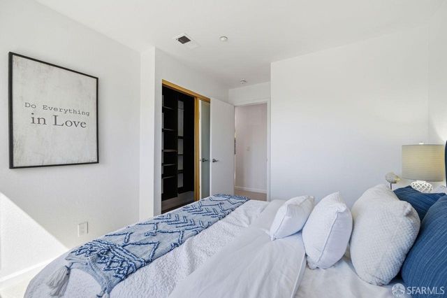 580 Pointe Pacific 4, Daly City, CA 94014