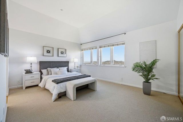 580 Pointe Pacific 4, Daly City, CA 94014