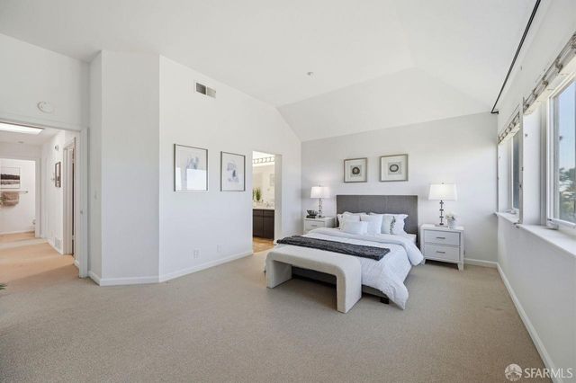 580 Pointe Pacific 4, Daly City, CA 94014