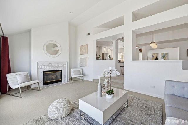 580 Pointe Pacific 4, Daly City, CA 94014