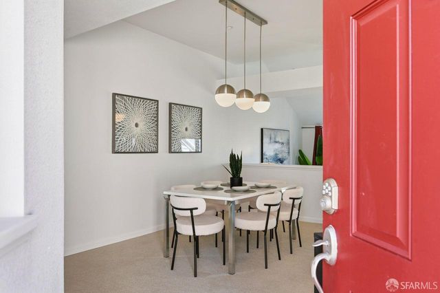 580 Pointe Pacific 4, Daly City, CA 94014