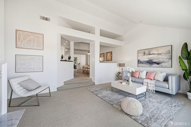580 Pointe Pacific 4, Daly City, CA 94014