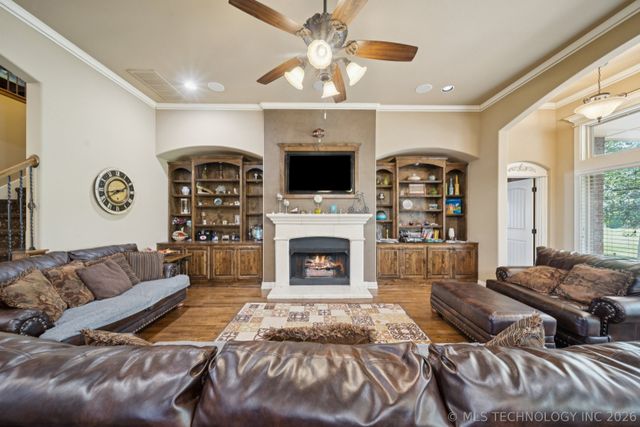 7040 E 127th Street, Bixby, OK 74008