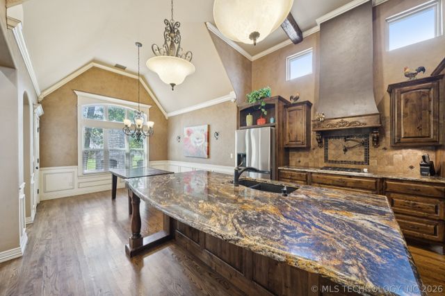 7040 E 127th Street, Bixby, OK 74008