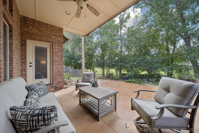 7040 E 127th Street, Bixby, OK 74008
