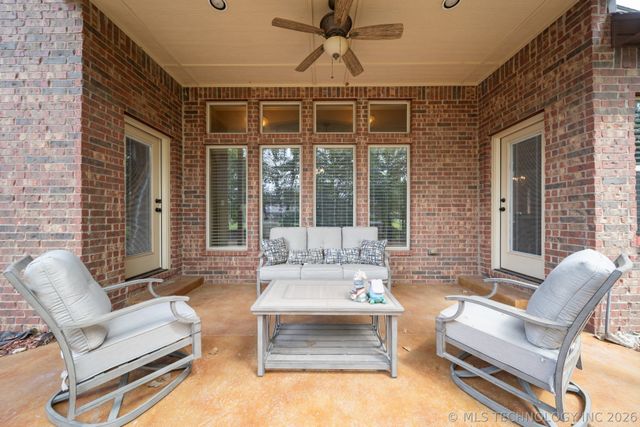 7040 E 127th Street, Bixby, OK 74008
