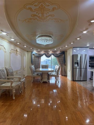 61-20 Grand Central Parkway Bb706, Forest Hills, NY 11375