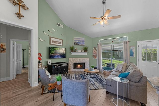 3420 Glastonbury Drive, Pearland, TX 77581