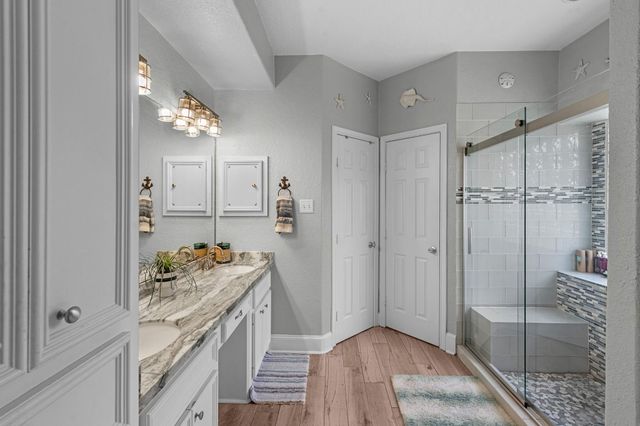 3420 Glastonbury Drive, Pearland, TX 77581