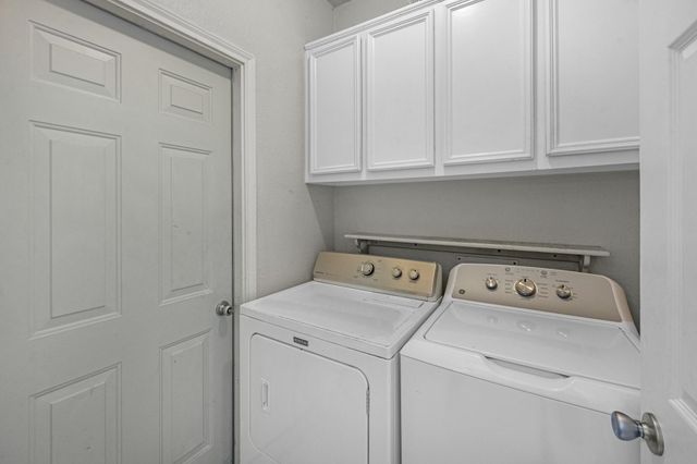 3420 Glastonbury Drive, Pearland, TX 77581