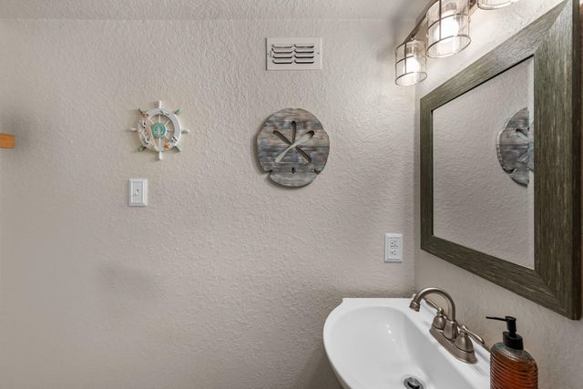 3420 Glastonbury Drive, Pearland, TX 77581