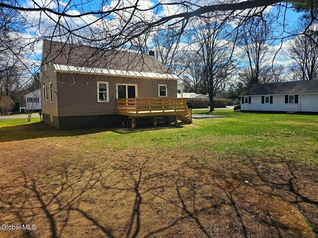 14 7th Avenue, Hudson Falls, NY 12839