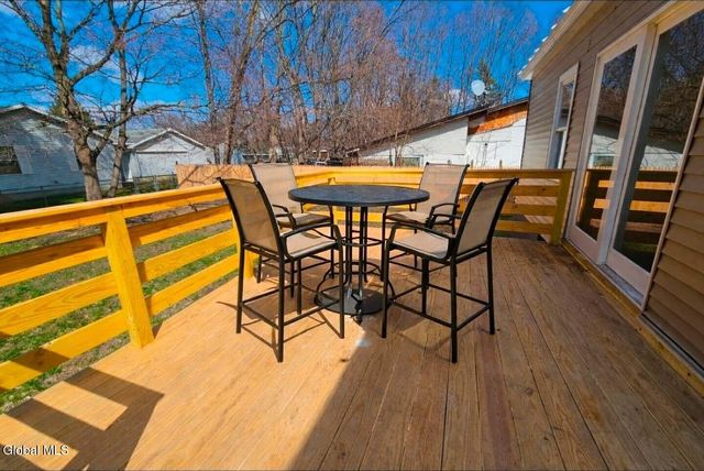 14 7th Avenue, Hudson Falls, NY 12839