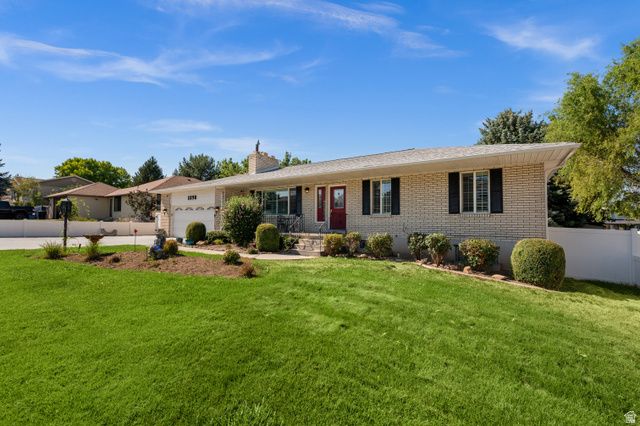 1398 W HAWKSBILL DR, Salt Lake City, UT 84123