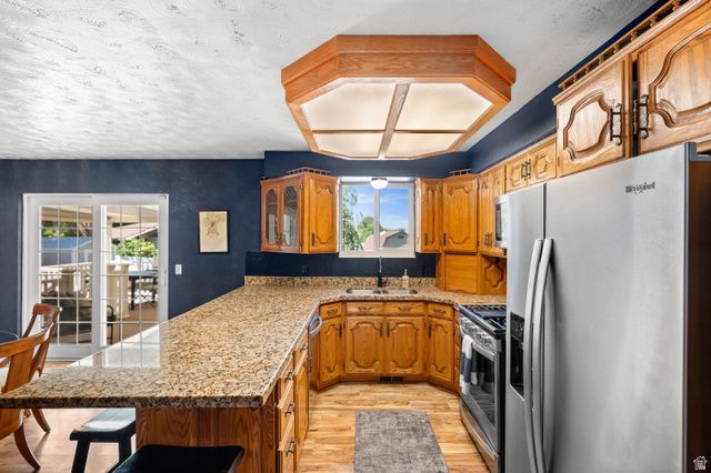 1398 W HAWKSBILL DR, Salt Lake City, UT 84123