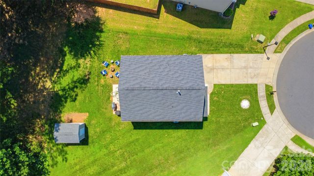 9428 Quilting Bee Lane, Charlotte, NC 28216