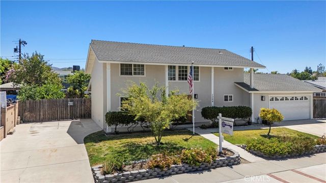 1394 Parkhurst, Simi Valley, CA 93065