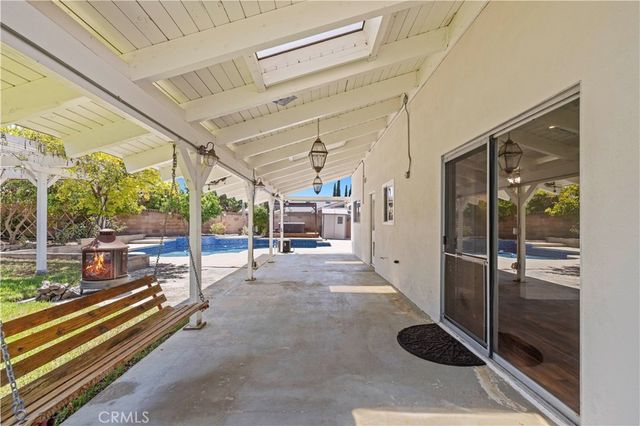 1394 Parkhurst, Simi Valley, CA 93065