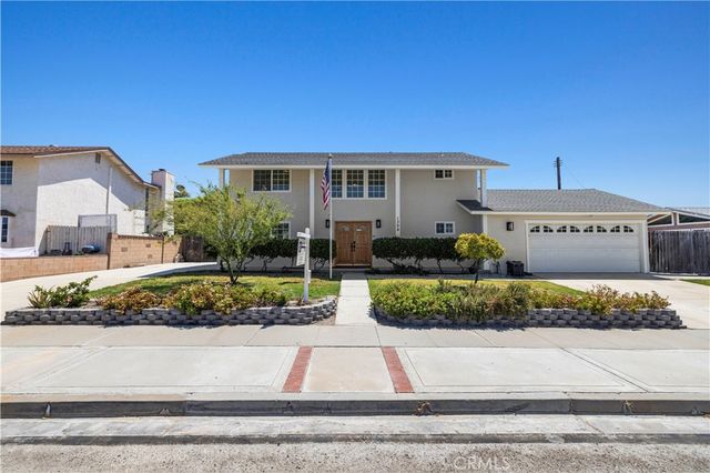 1394 Parkhurst, Simi Valley, CA 93065