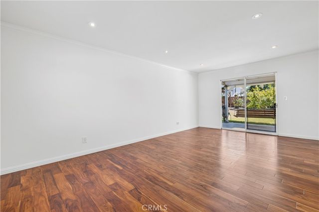 1394 Parkhurst, Simi Valley, CA 93065