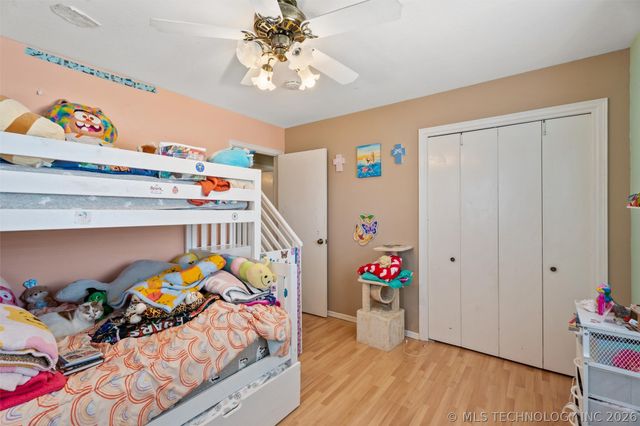 1037 Macklyn Lane, Bartlesville, OK 74006