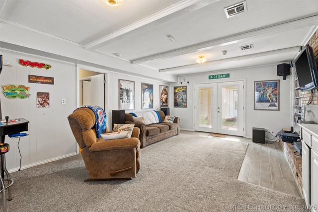 1037 Macklyn Lane, Bartlesville, OK 74006