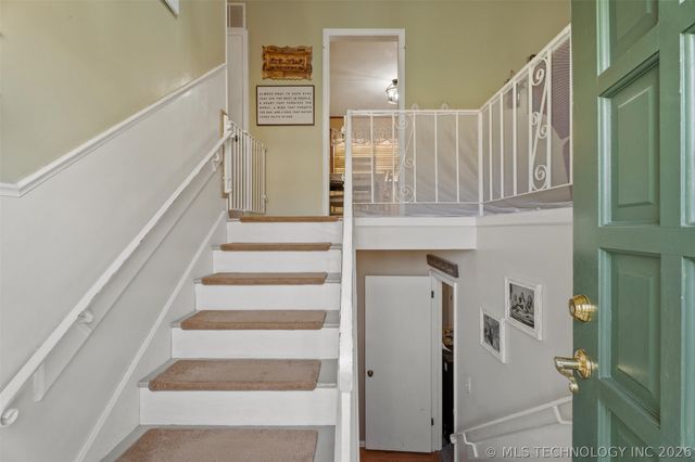 1037 Macklyn Lane, Bartlesville, OK 74006