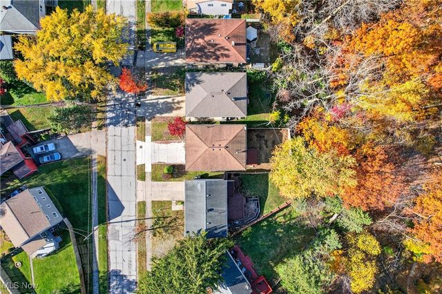 2410 Park Drive, Parma, OH 44134