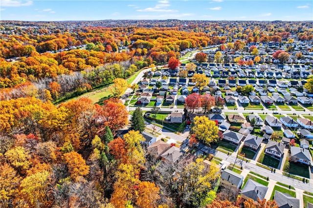 2410 Park Drive, Parma, OH 44134