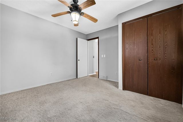 2410 Park Drive, Parma, OH 44134