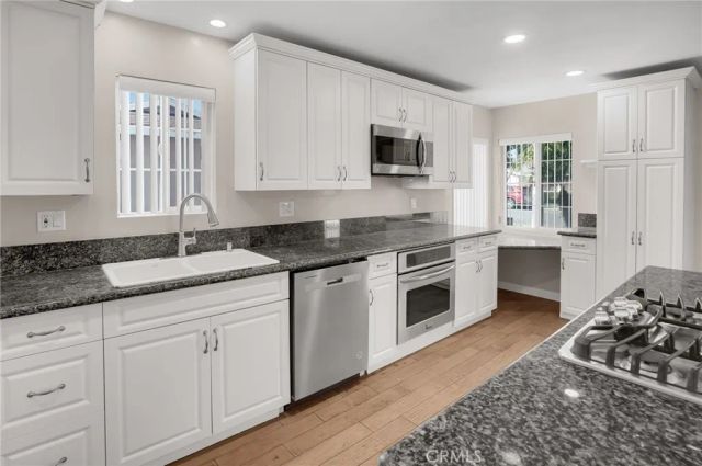 18320 Regina, Torrance, CA 90504