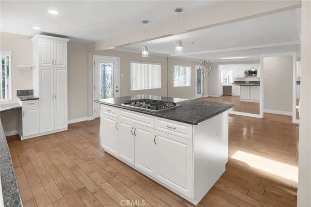 18320 Regina, Torrance, CA 90504