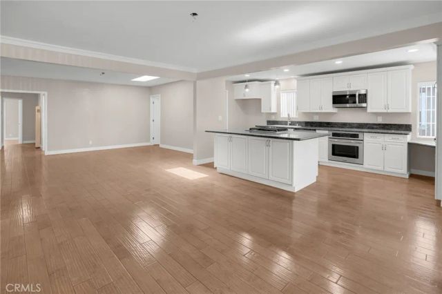 18320 Regina, Torrance, CA 90504