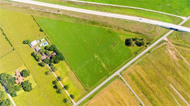 1256 County Road 602, Dayton, TX 77535