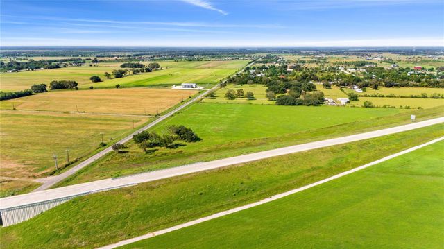 1256 County Road 602, Dayton, TX 77535