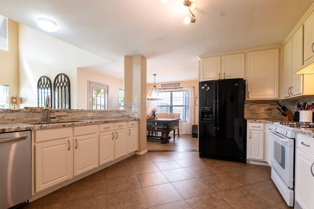 17323 Dakota Ridge Drive, Houston, TX 77095