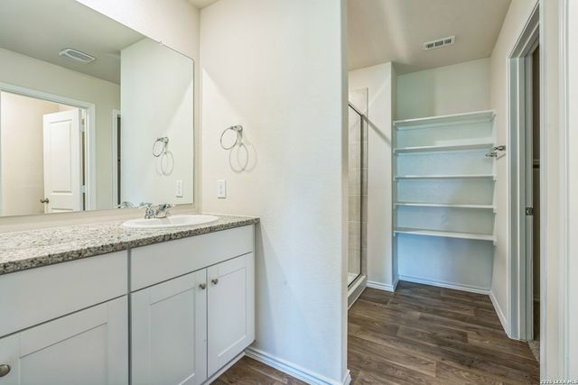 4307 Lake Ritter, St Hedwig, TX 78152