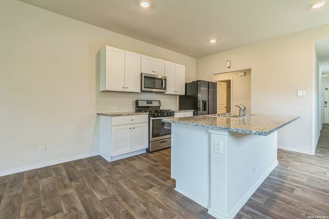 4307 Lake Ritter, St Hedwig, TX 78152