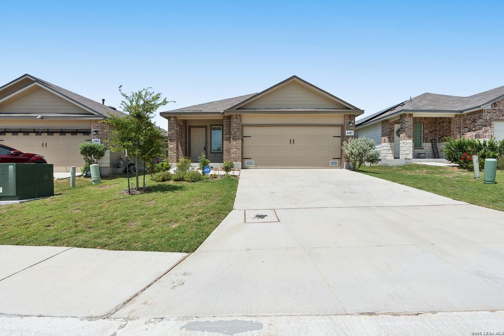 4307 Lake Ritter, St Hedwig, TX 78152