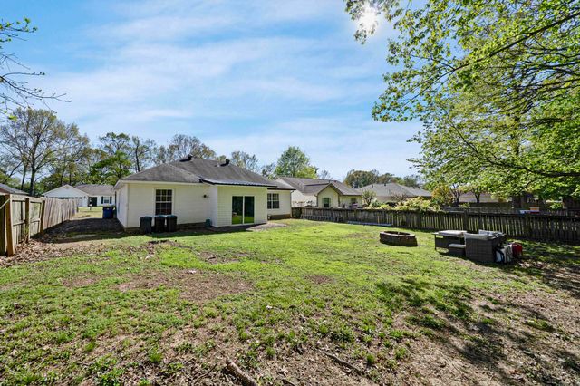 206 Rodney Guthrie Drive, Cabot, AR 72023