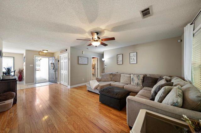 206 Rodney Guthrie Drive, Cabot, AR 72023