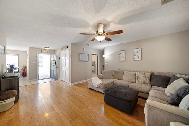 206 Rodney Guthrie Drive, Cabot, AR 72023