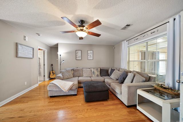 206 Rodney Guthrie Drive, Cabot, AR 72023