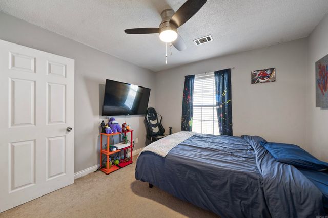 206 Rodney Guthrie Drive, Cabot, AR 72023