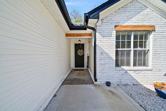 206 Rodney Guthrie Drive, Cabot, AR 72023