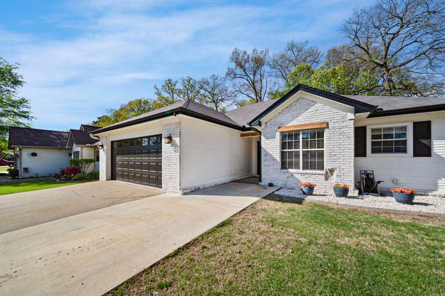 206 Rodney Guthrie Drive, Cabot, AR 72023